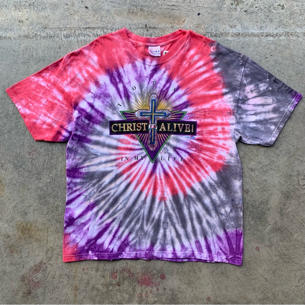 Vintage 90s Y2K Hanes Goth Cross Tie Dye Mens Womens Cotton Tshirt